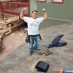 Meet your Posher, Dominic